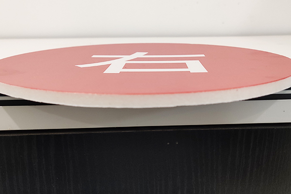 KT板右旋刀切割樣品